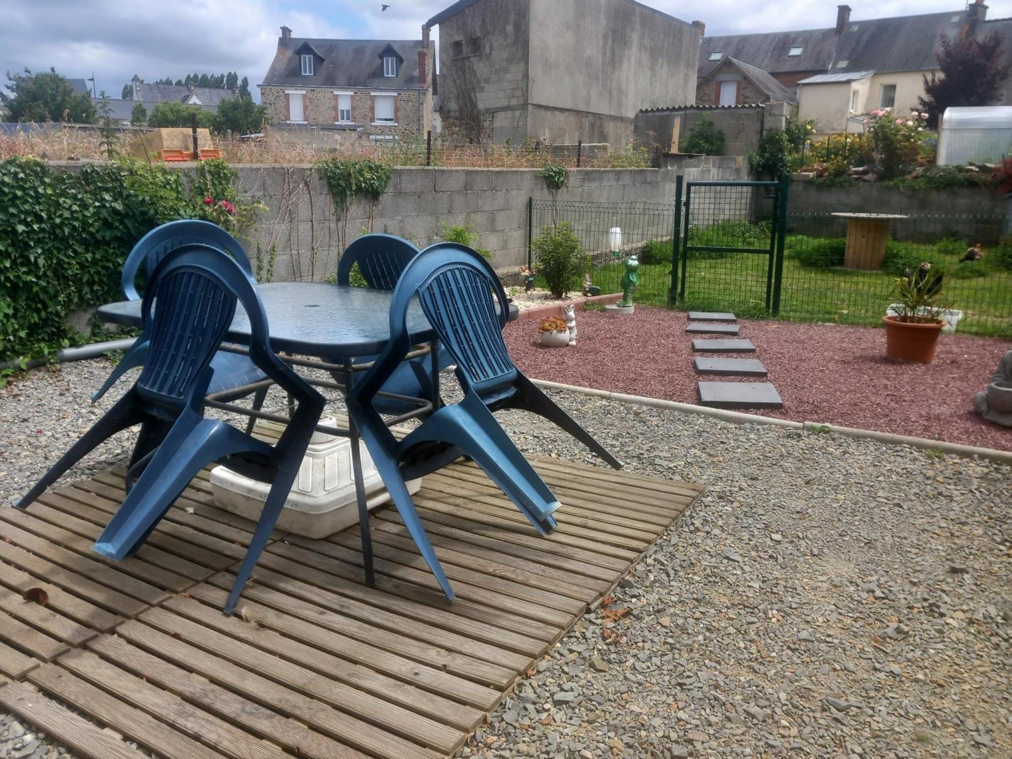 Gite The Georgette House Villa Понторсон Екстериор снимка